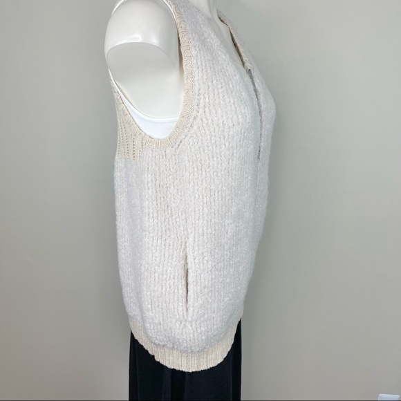 DONATING Versatile GAP vest wool blend sleeveless zipper front warm S stylish - Picture 2 of 14